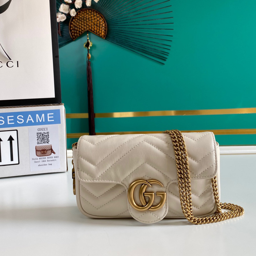 Gucci GG Marmont Super Mini Bag - DopestKickz