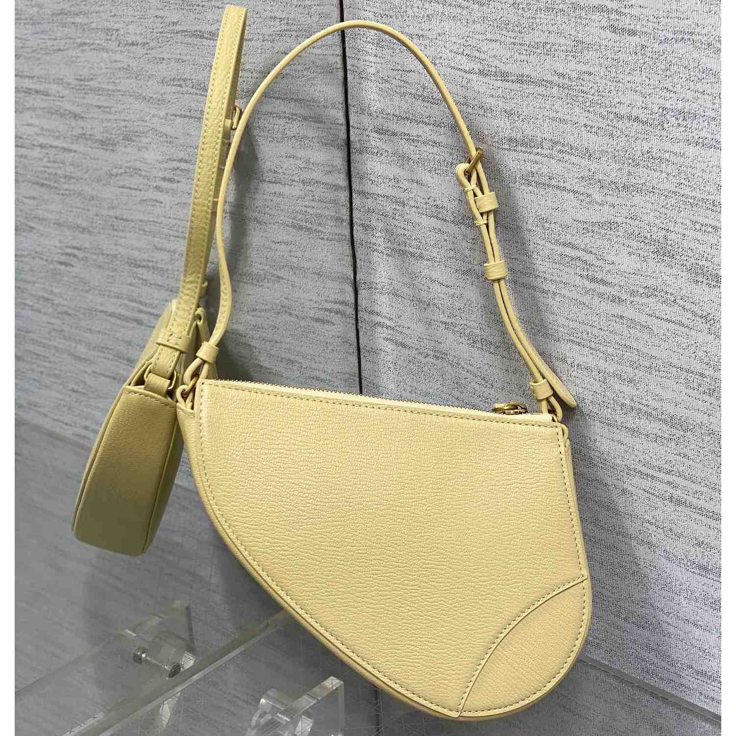 Dior Saddle Shoulder Pouch - DopestKickz