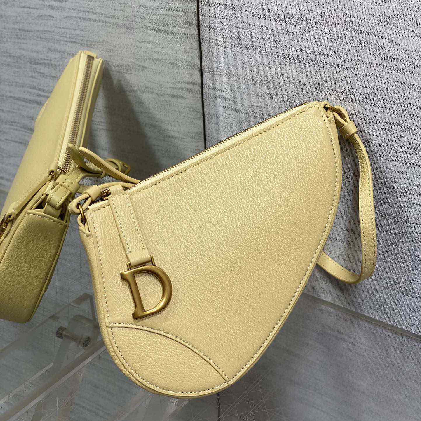 Dior Saddle Shoulder Pouch - DopestKickz