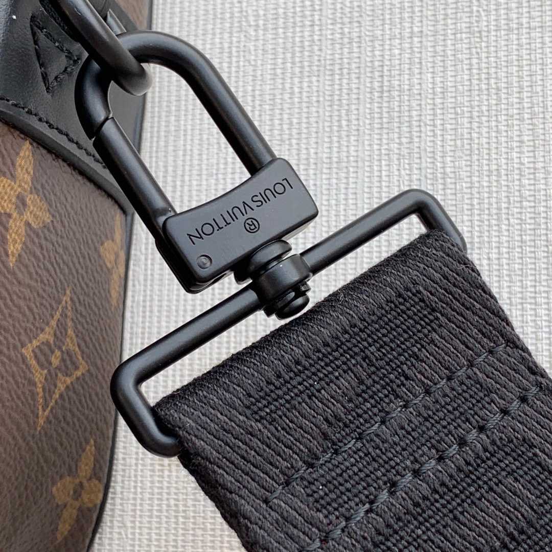 Louis Vuitton S Lock Messenger    M45806 - DopestKickz