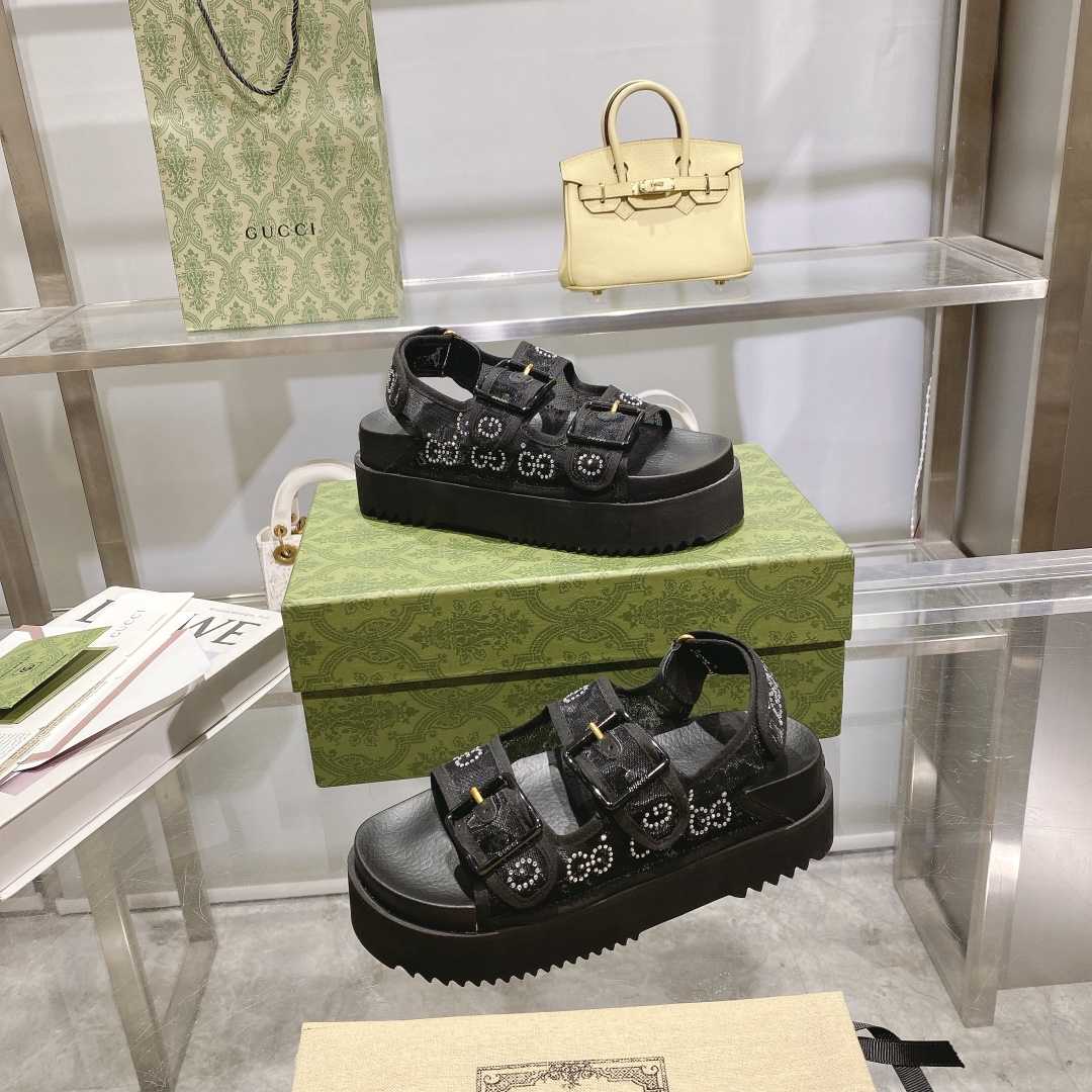 Gucci Women's GG Sandal With Crystals - DopestKickz