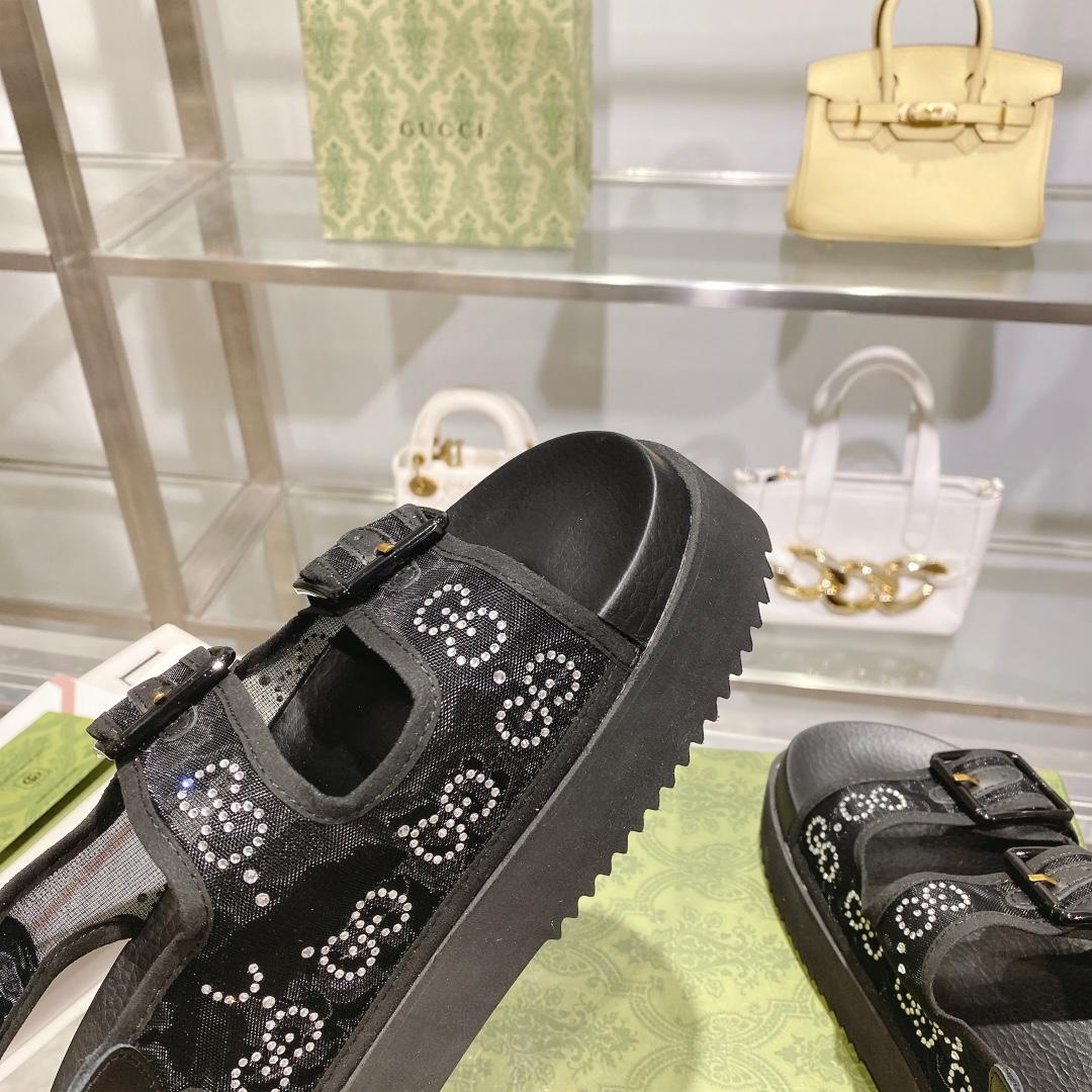 Gucci Women's GG Sandal With Crystals - DopestKickz