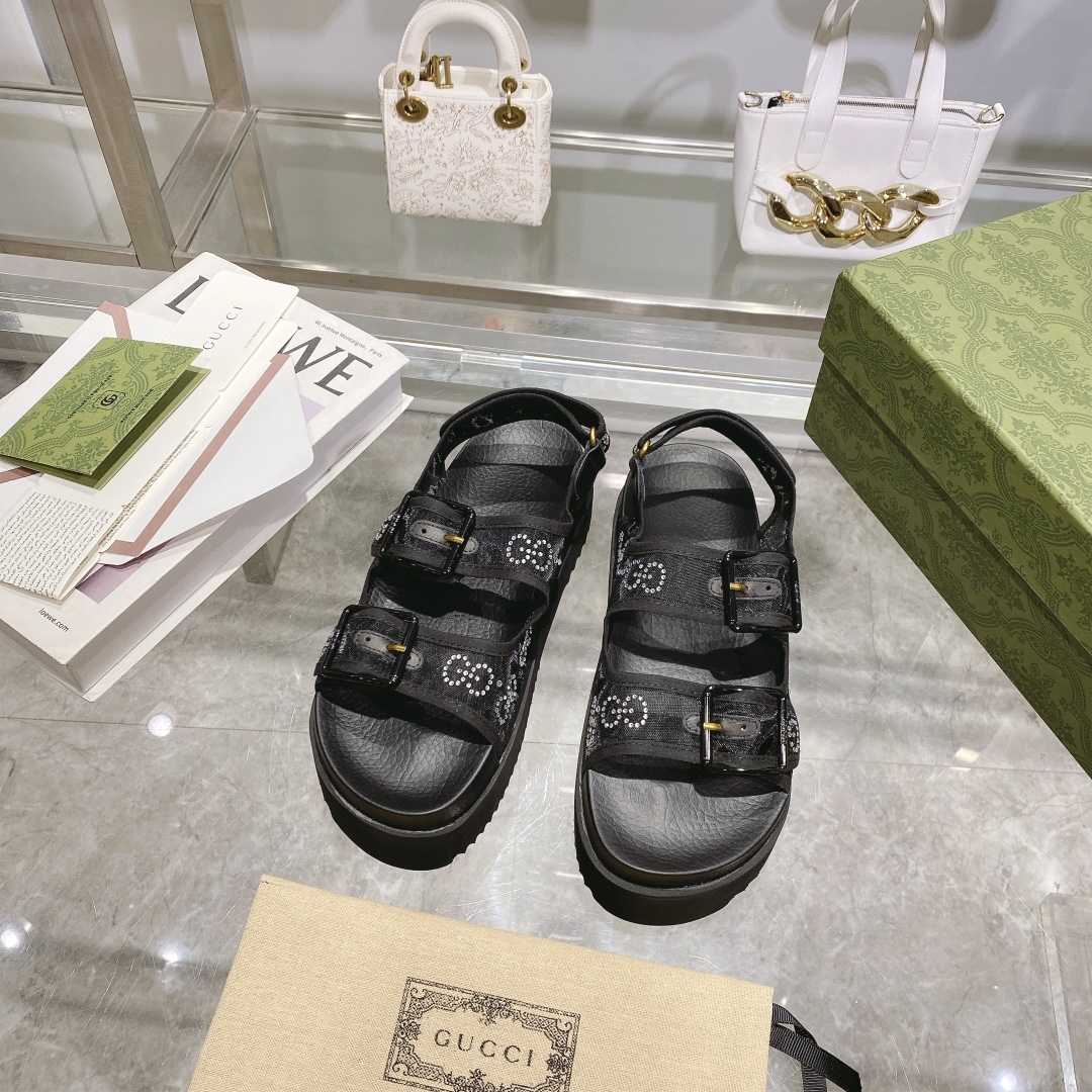 Gucci Women's GG Sandal With Crystals - DopestKickz