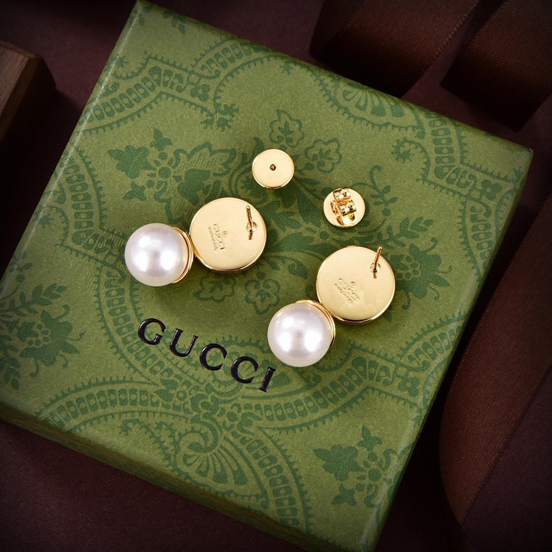 Gucci Blondie Pearl Drop Earrings - DopestKickz