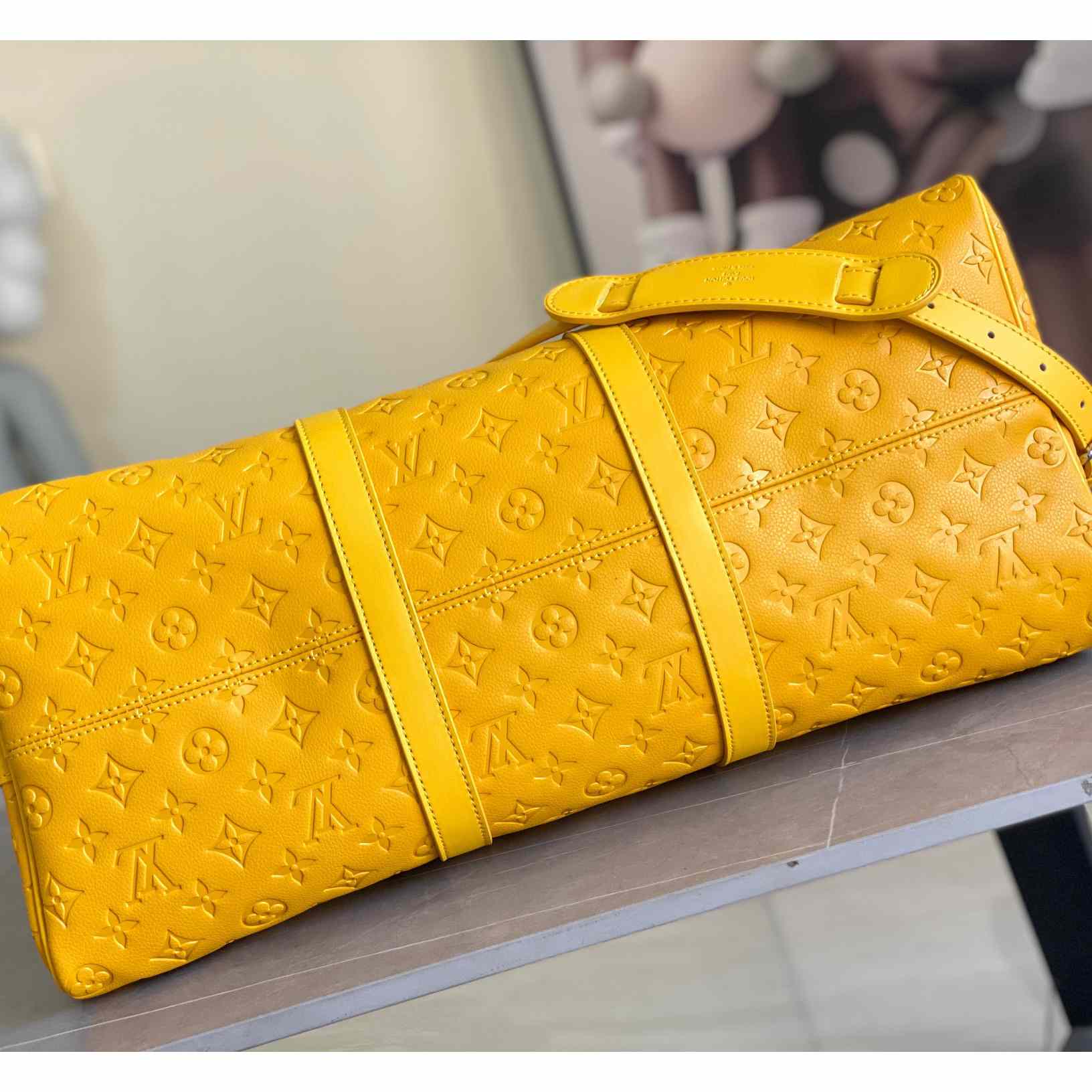 Louis Vuitton Keepall Bandoulière 50   M23748 - DopestKickz