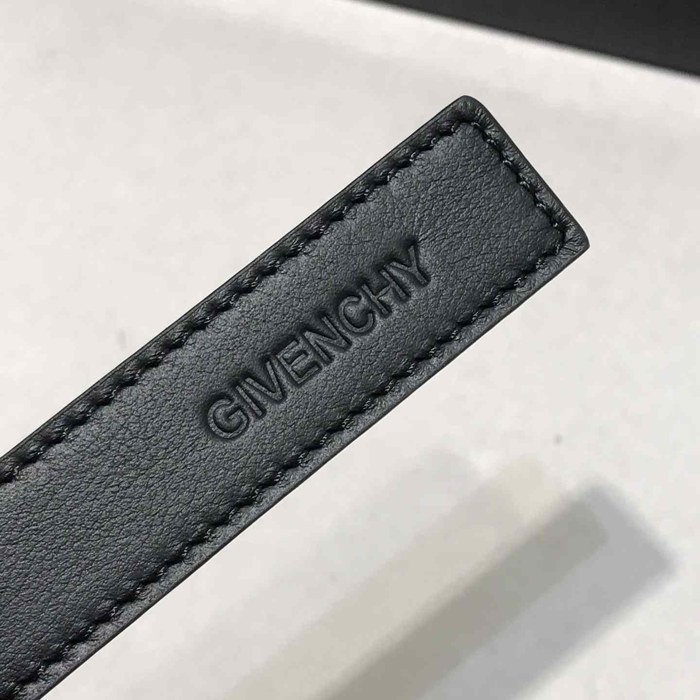Givenchy Voyou Belt In Leather - DopestKickz