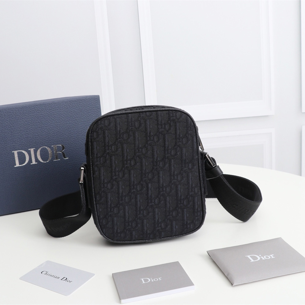 Dior Obique Messengers Bag(14.5- 18-6cm)  - DopestKickz
