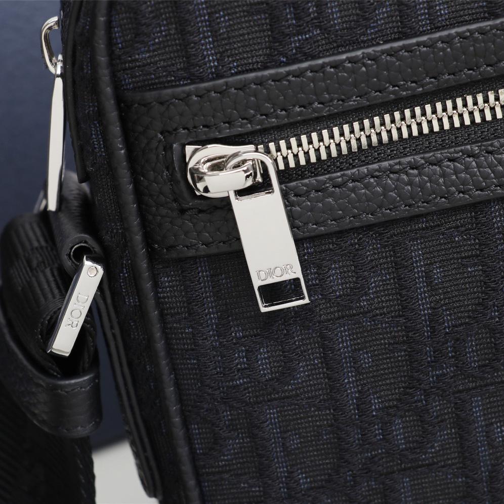 Dior Obique Messengers Bag(14.5- 18-6cm)  - DopestKickz