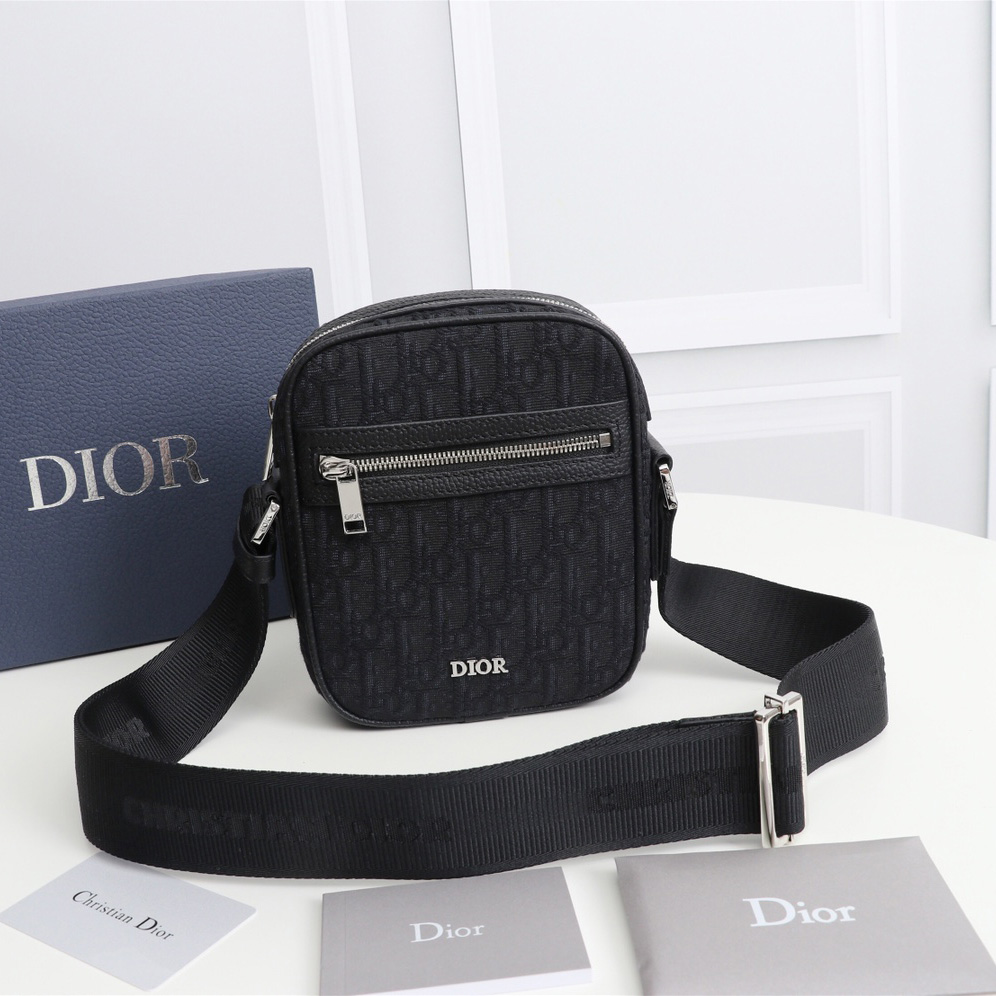 Dior Obique Messengers Bag(14.5- 18-6cm)  - DopestKickz