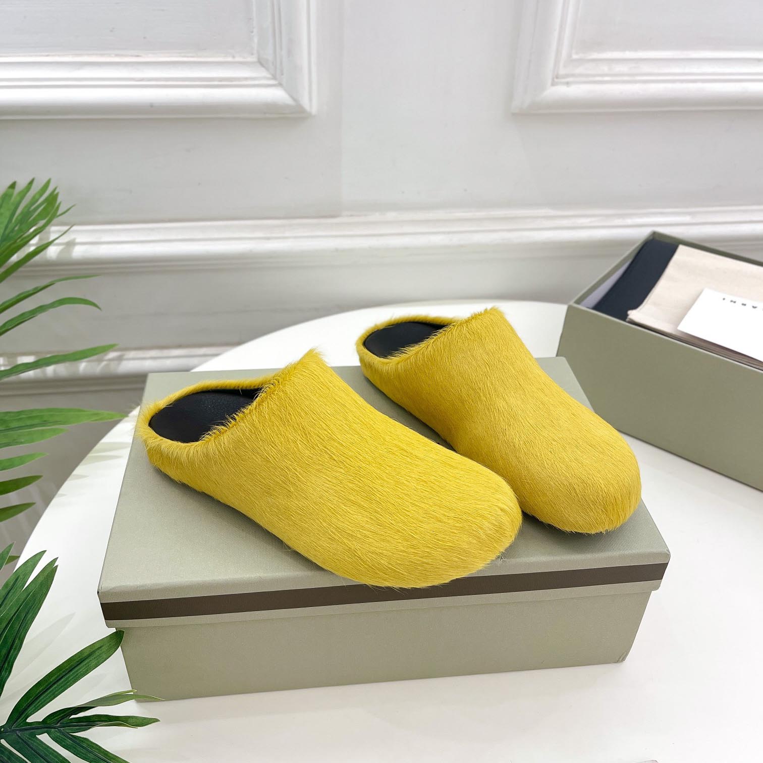 Marni Yellow Long Hair Calfskin Fussbett Sabot - DopestKickz