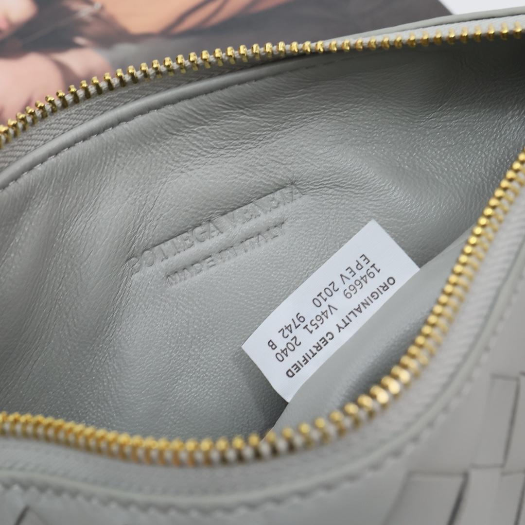 Bottega Veneta Mini Wallace (20*13*9.5CM) - DopestKickz