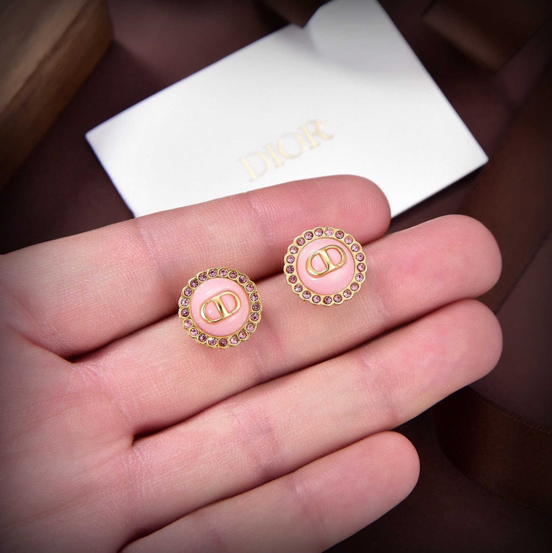 Dior Petit CD Baroque Stud Earrings - DopestKickz