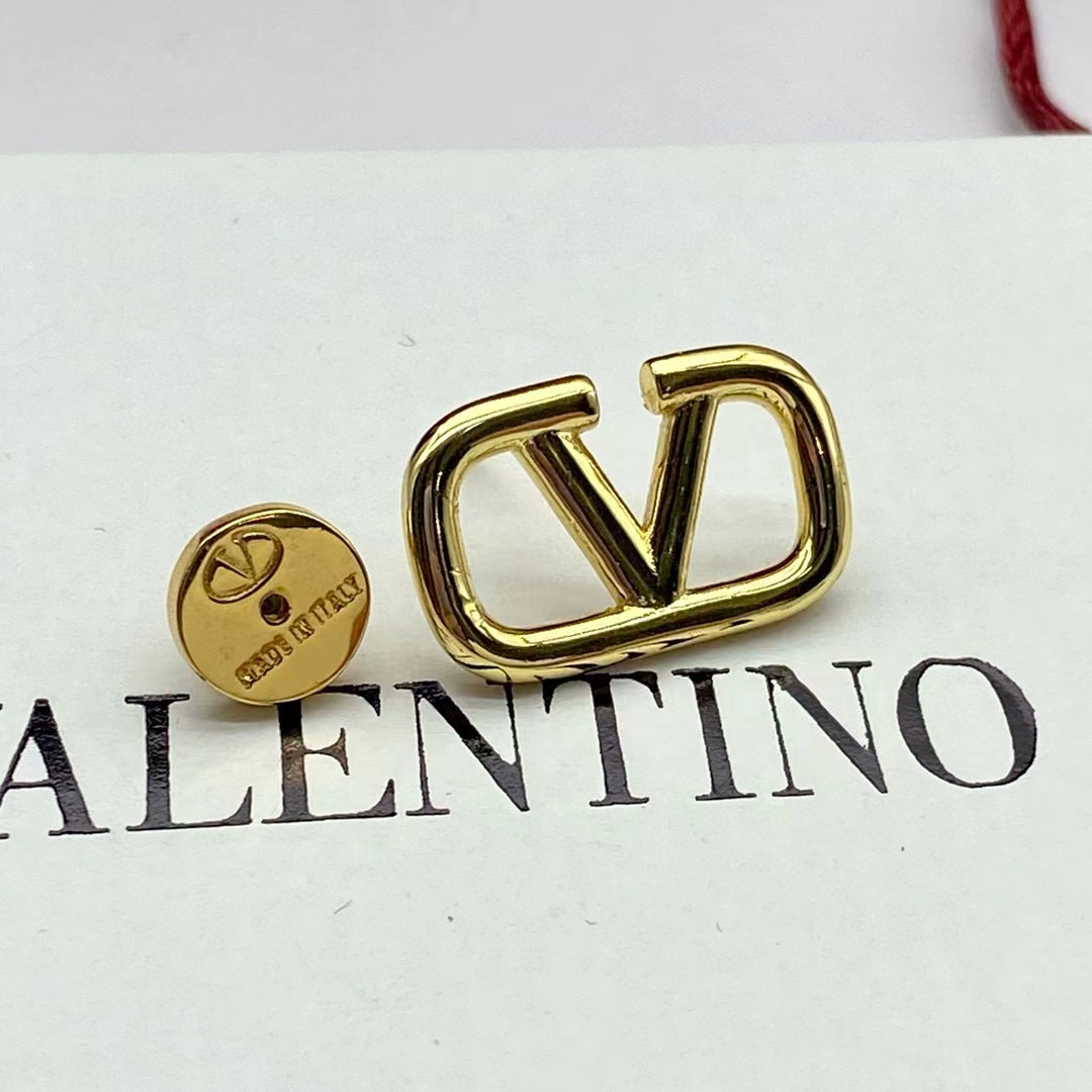 Valenti VLogo Earrings - DopestKickz