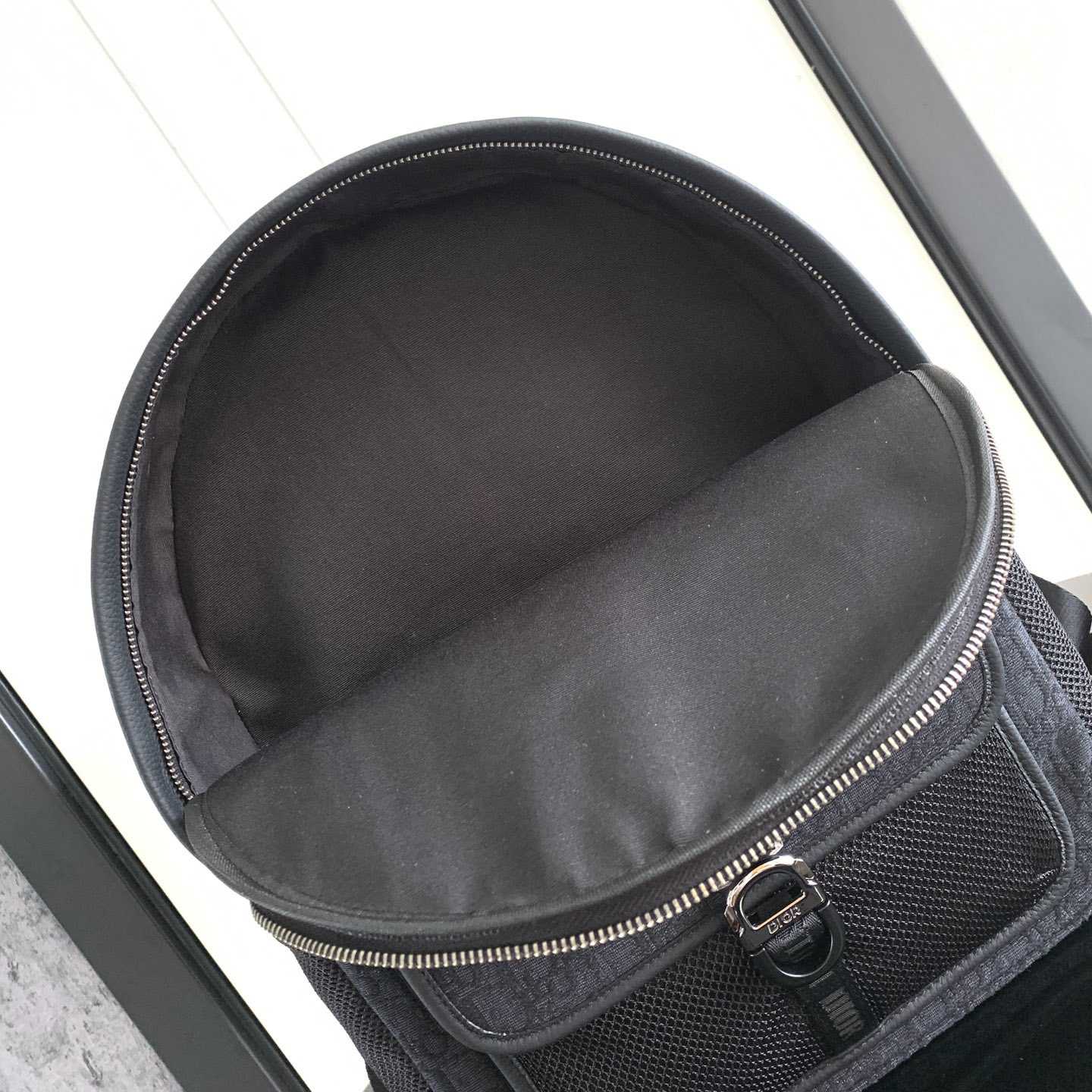 Dior 8 Backpack - DopestKickz