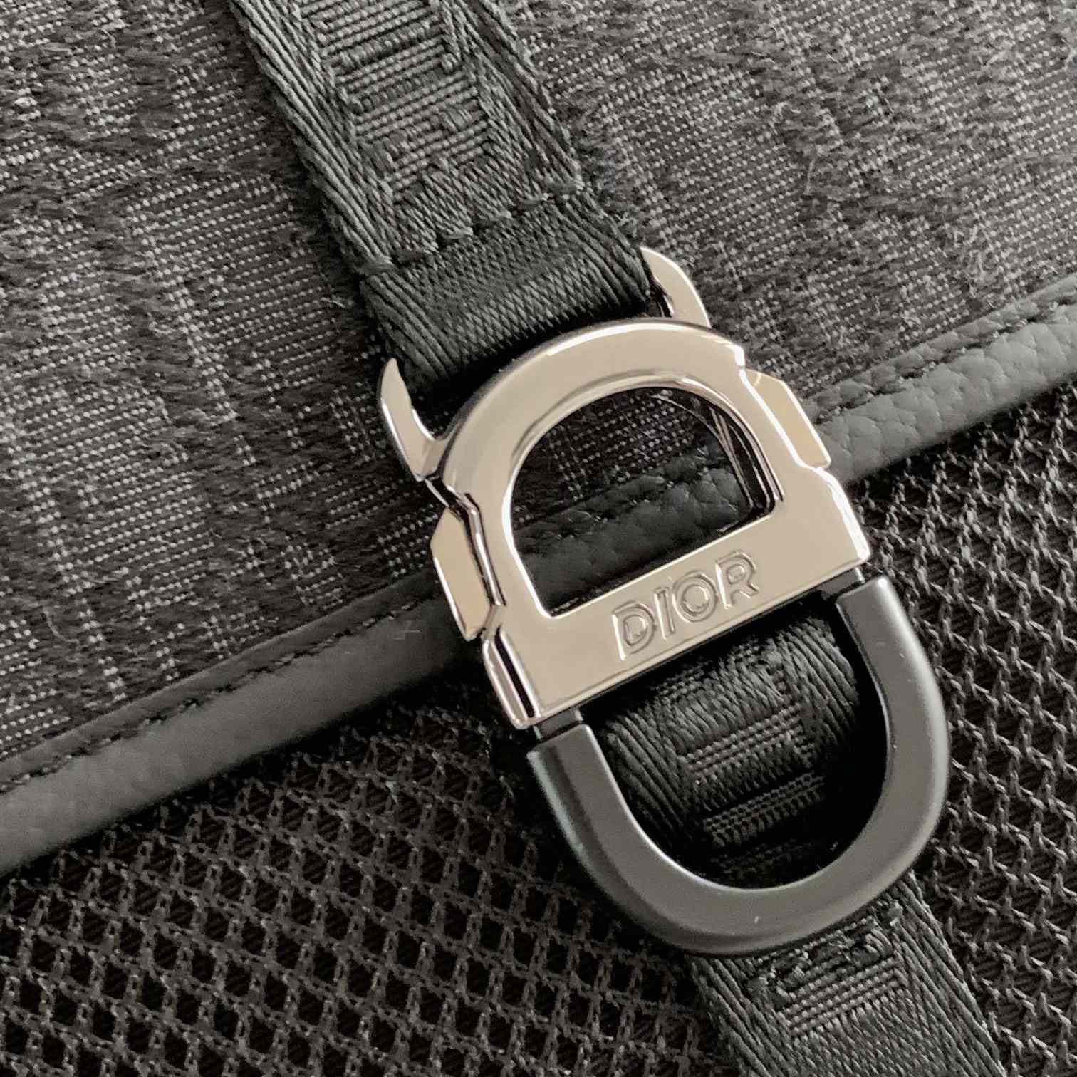 Dior 8 Backpack - DopestKickz