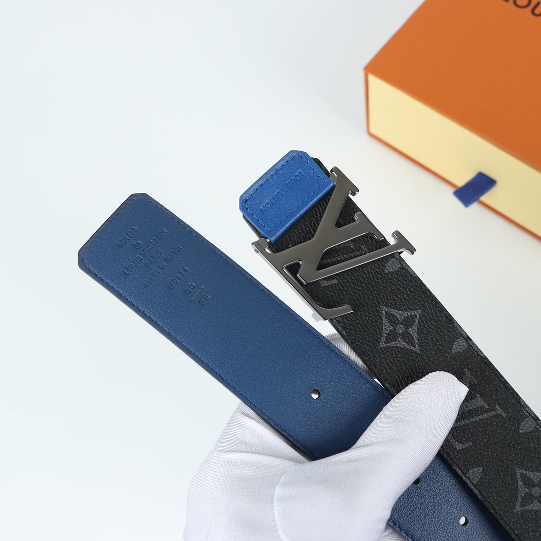 Louis Vuitton LV Tag 40MM Reversible Belt    M0720V - DopestKickz