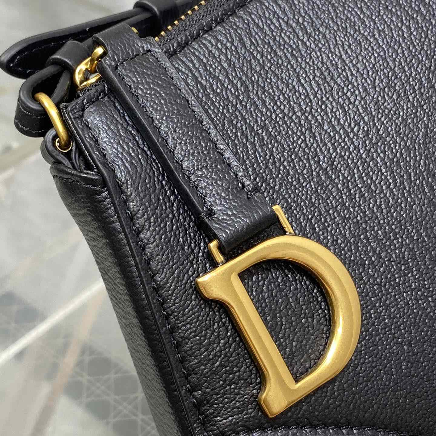 Dior Saddle Shoulder Pouch - DopestKickz