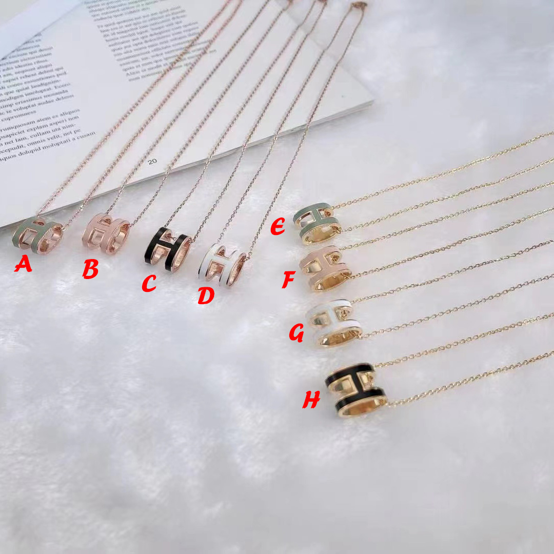 Hermes H Necklace - DopestKickz