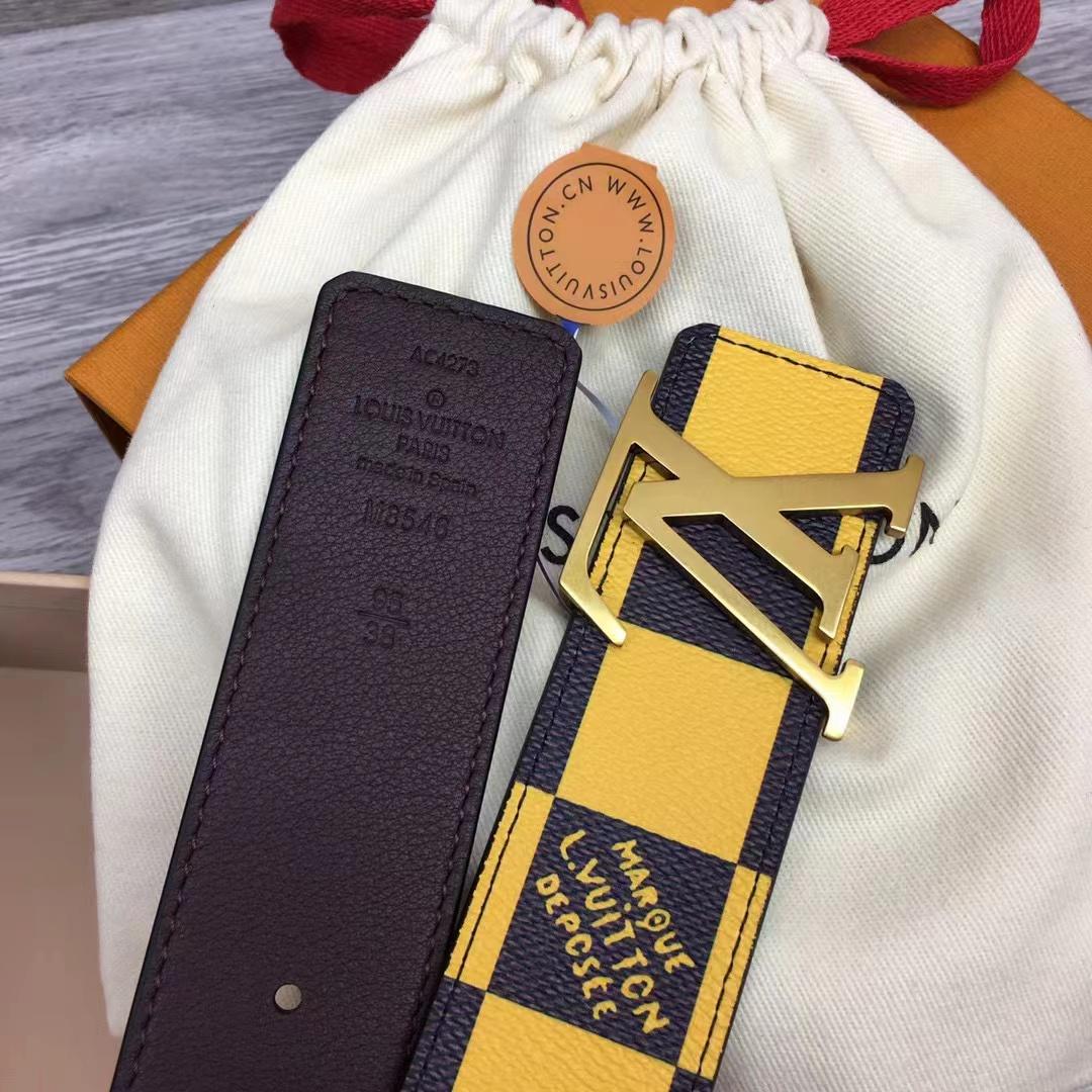 Louis Vuitton LV Initiales 40mm Reversible Belt     M8546U - DopestKickz