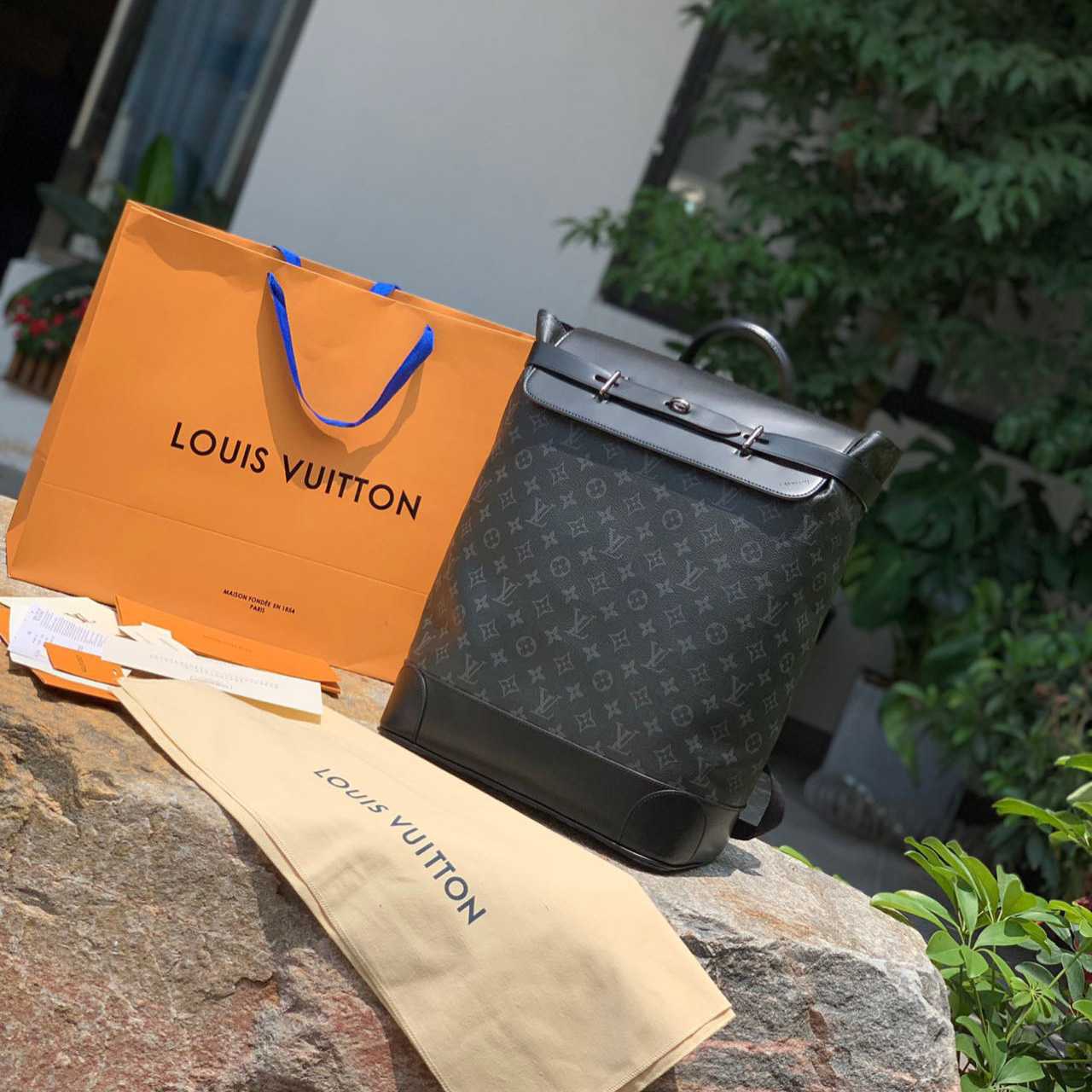 Louis Vuitton Steamer Backpack    m44052 - DopestKickz