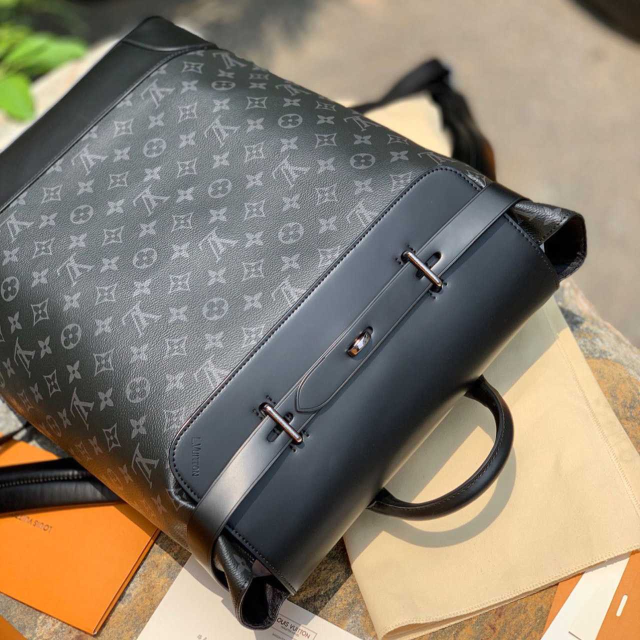 Louis Vuitton Steamer Backpack    m44052 - DopestKickz