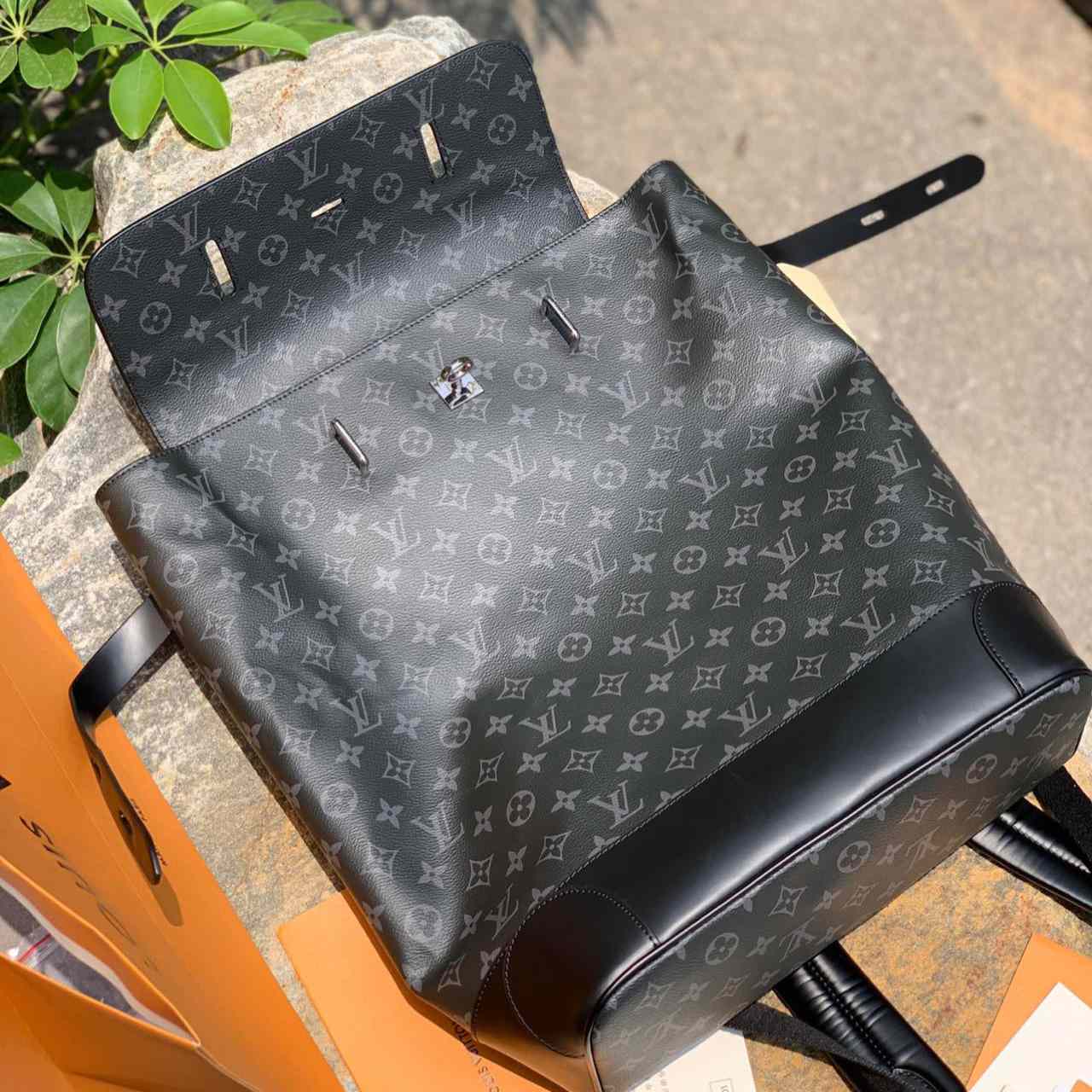 Louis Vuitton Steamer Backpack    m44052 - DopestKickz