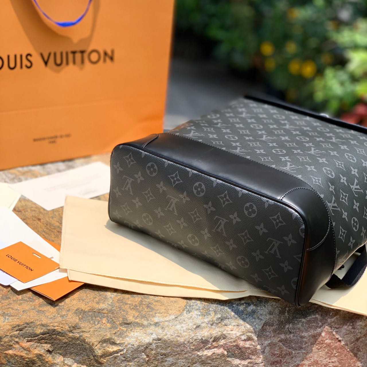 Louis Vuitton Steamer Backpack    m44052 - DopestKickz