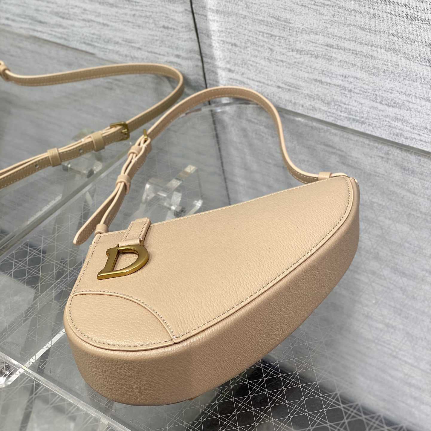 Dior Saddle Shoulder Pouch - DopestKickz