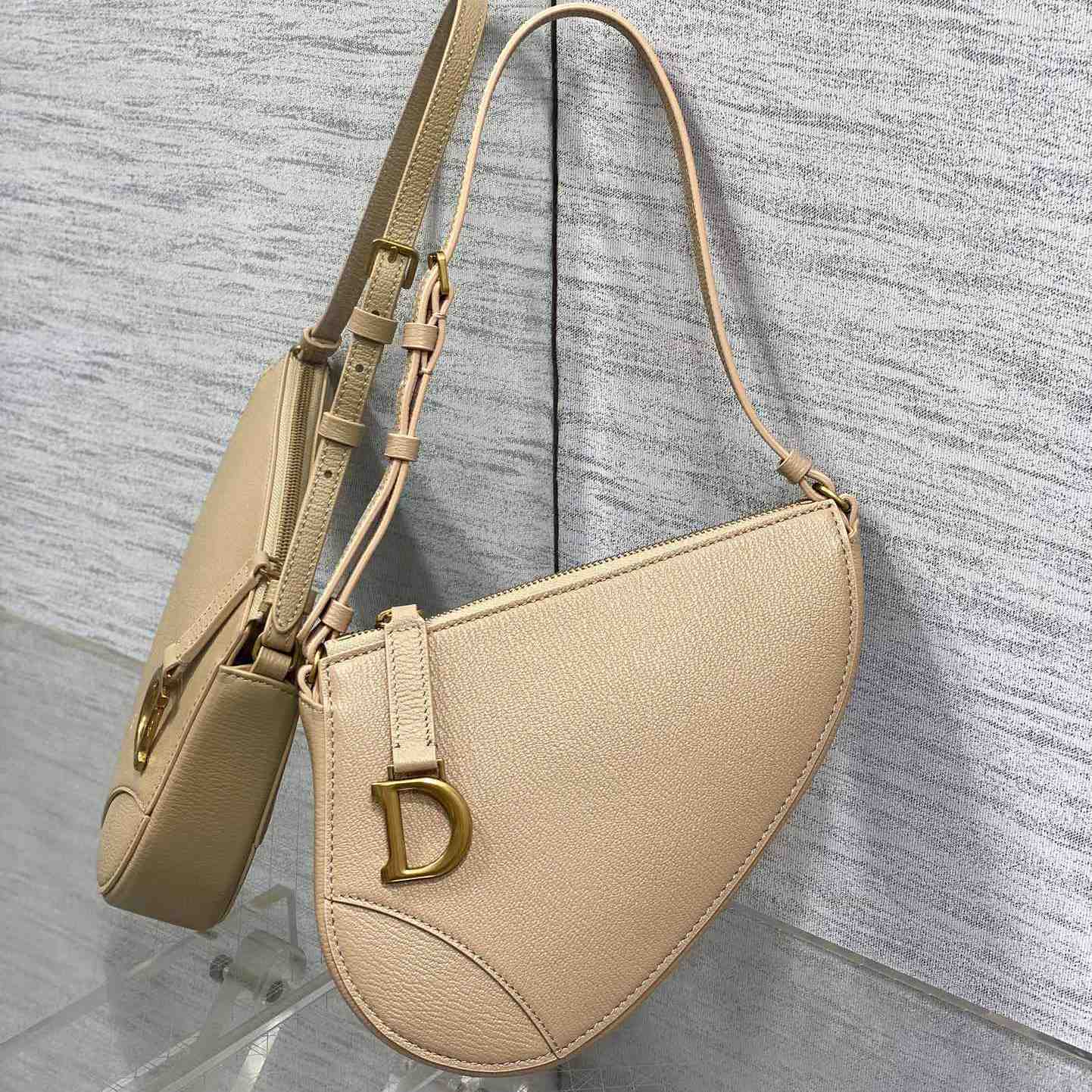 Dior Saddle Shoulder Pouch - DopestKickz