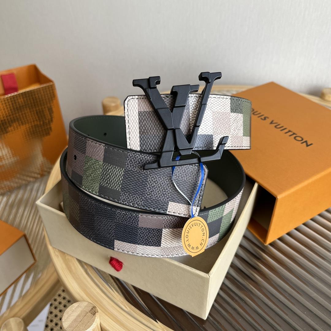 Louis Vuitton LV Mega Pixel 40mm Reversible Belt - DopestKickz