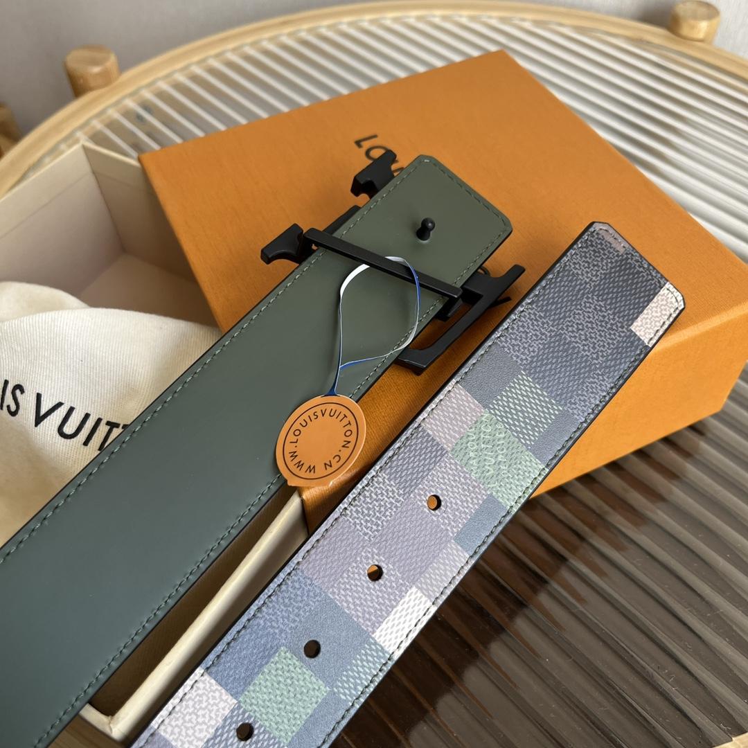 Louis Vuitton LV Mega Pixel 40mm Reversible Belt - DopestKickz