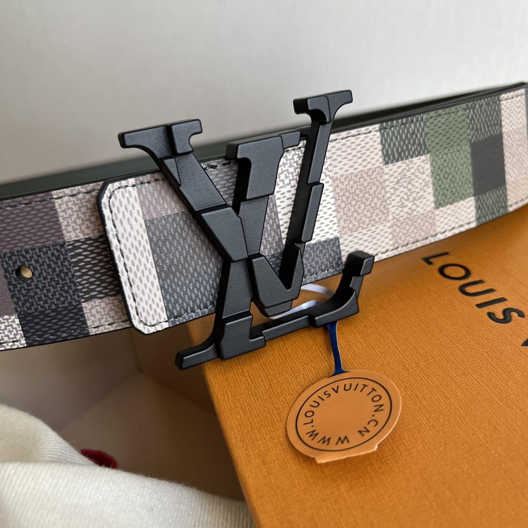 Louis Vuitton LV Mega Pixel 40mm Reversible Belt - DopestKickz