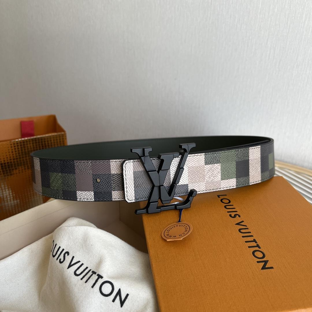 Louis Vuitton LV Mega Pixel 40mm Reversible Belt - DopestKickz