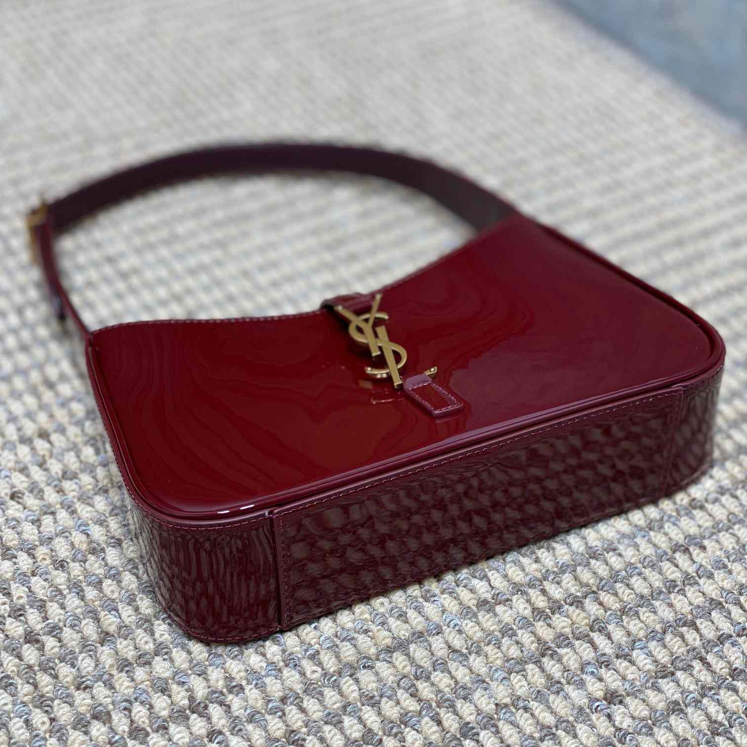 Saint Laurent Le 5 À 7 In Patent Leather - DopestKickz