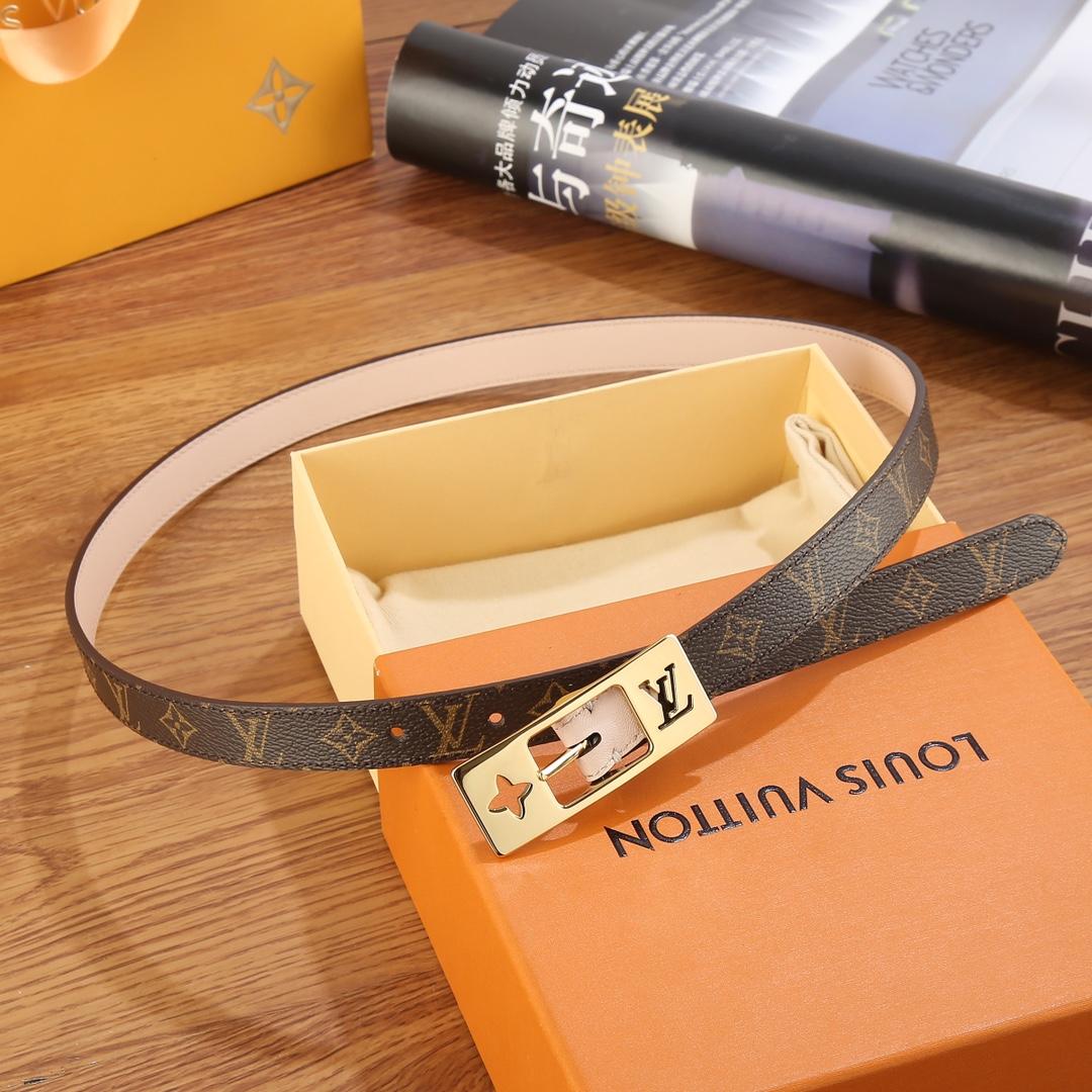 Louis Vuitton LV Duo 18MM Reversible Belt    M8370W - DopestKickz