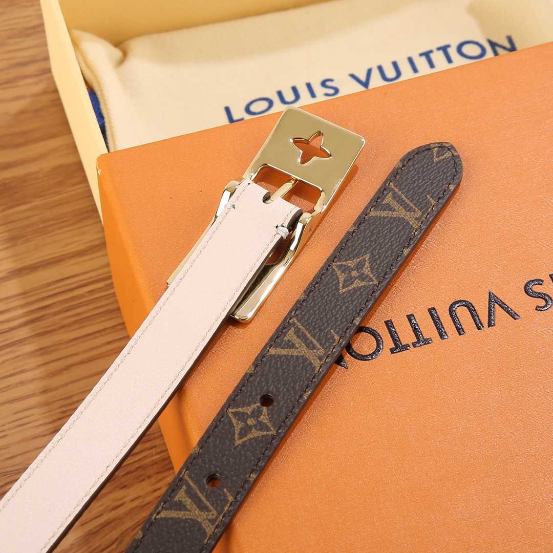 Louis Vuitton LV Duo 18MM Reversible Belt    M8370W - DopestKickz