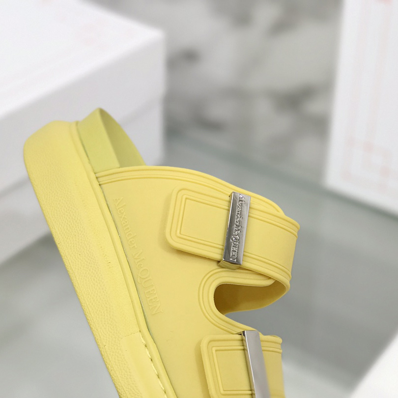 Alexander Mqueen Women's Hybrid Slide In Anise/Silver - DopestKickz