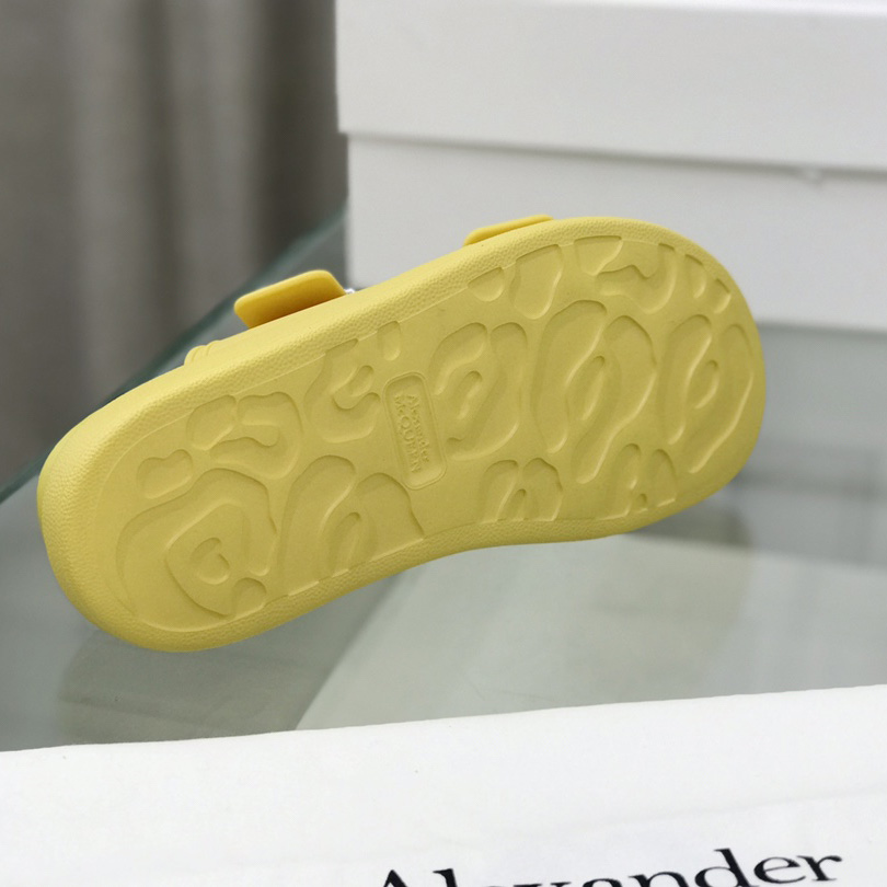 Alexander Mqueen Women's Hybrid Slide In Anise/Silver - DopestKickz