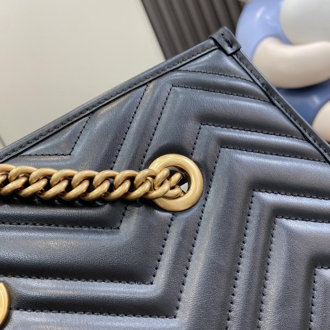 Gucci GG Marmont Medium Tote  - DopestKickz