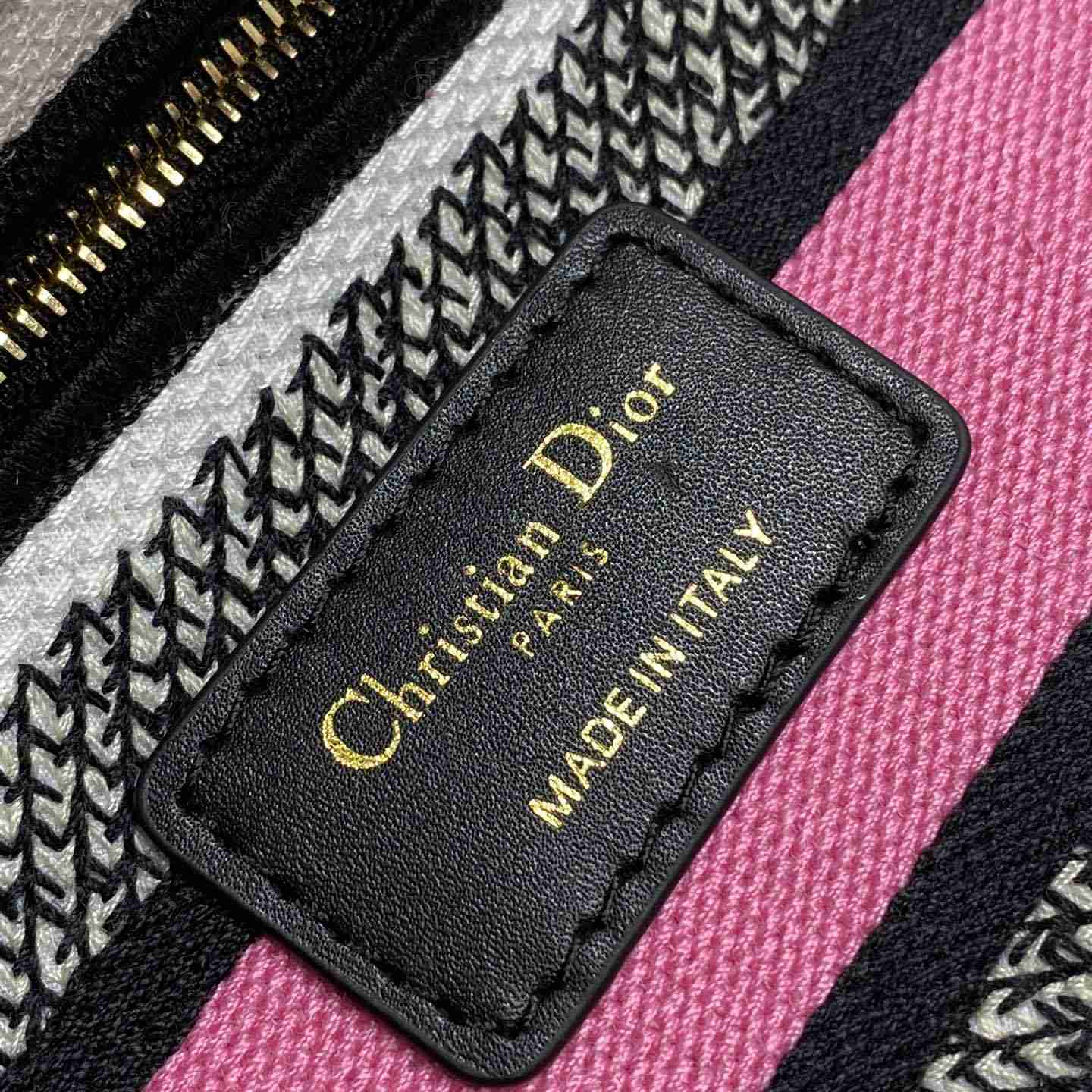 Dior Medium Lady D-Lite Bag - DopestKickz