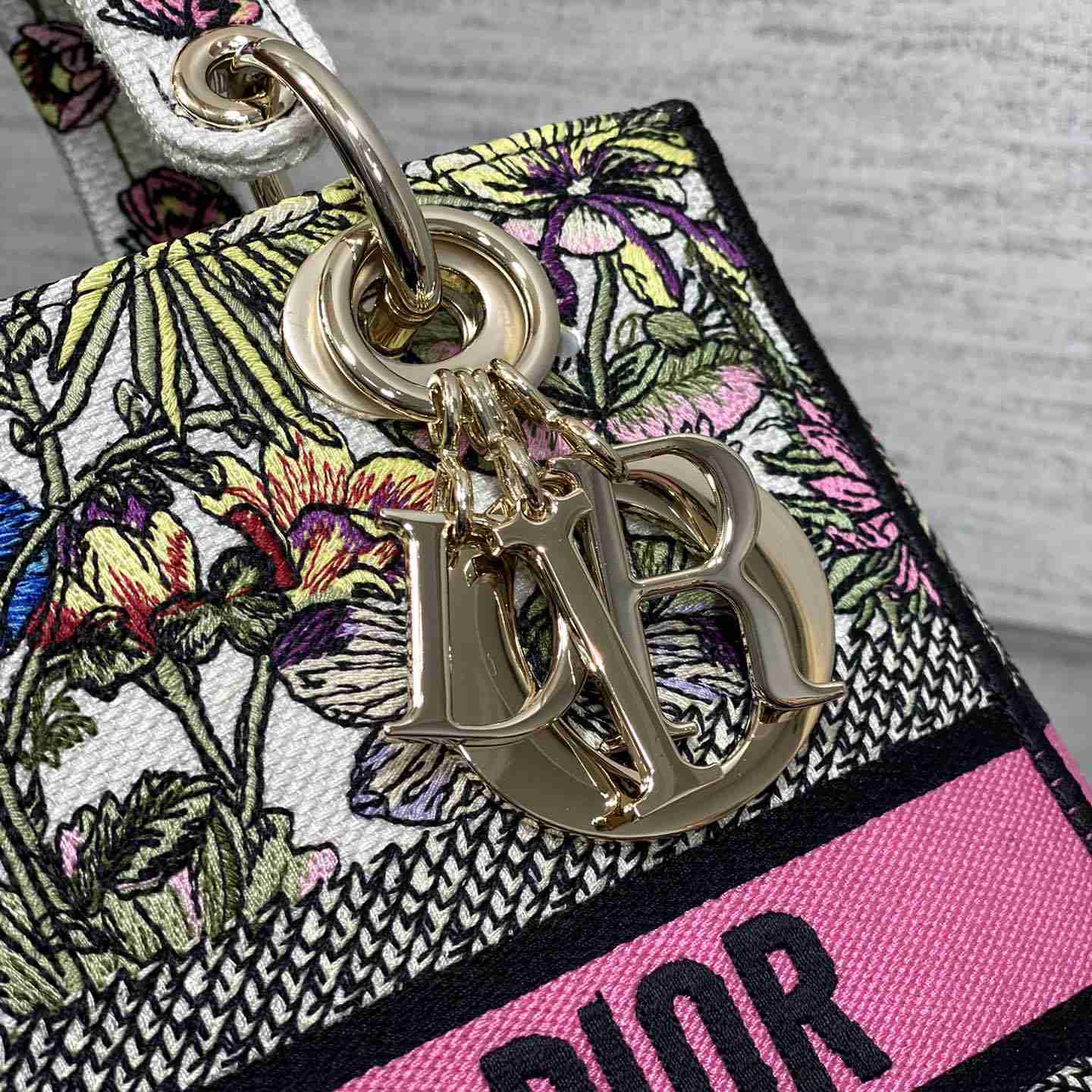 Dior Medium Lady D-Lite Bag - DopestKickz