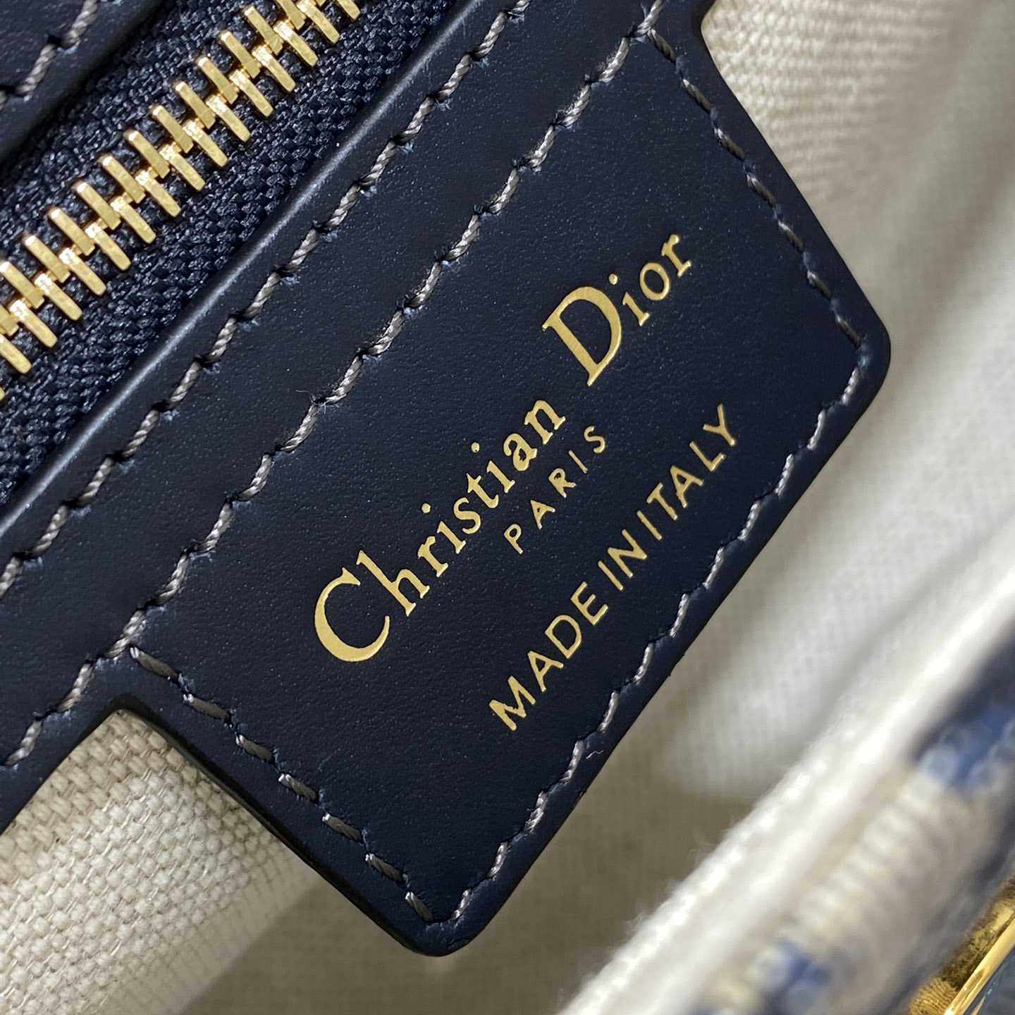 Dior Small CD Besace Bag - DopestKickz