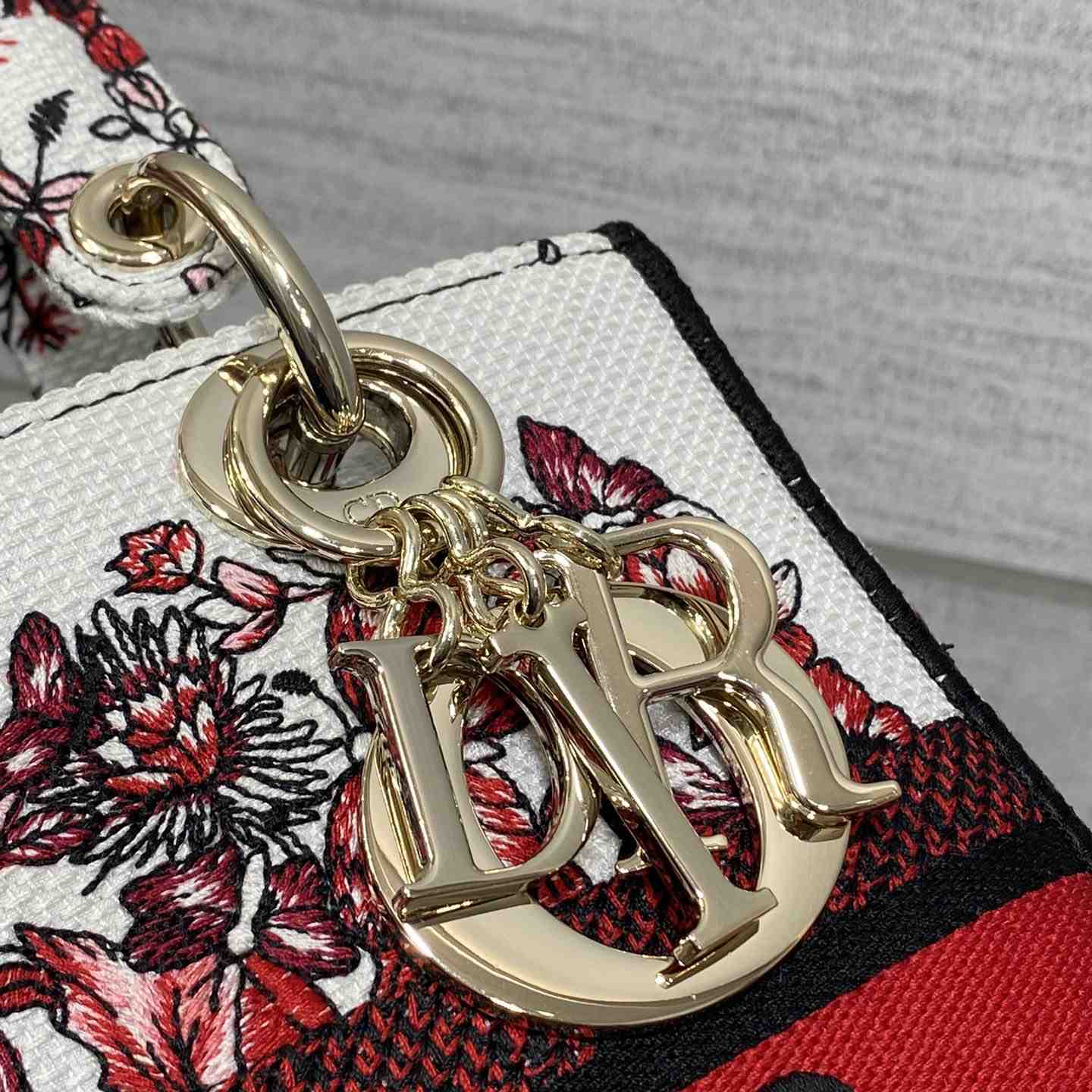 Dior Medium Lady D-Lite Bag - DopestKickz