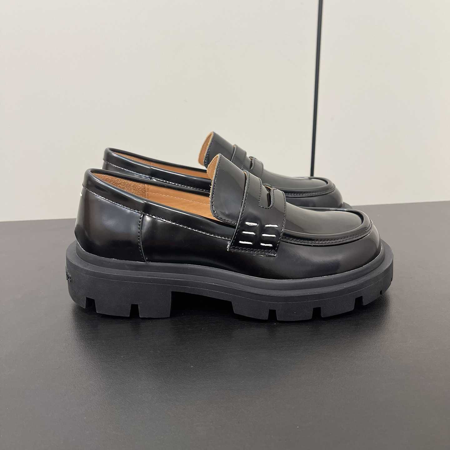Maison Margiela Chunky Sole Loafers - DopestKickz