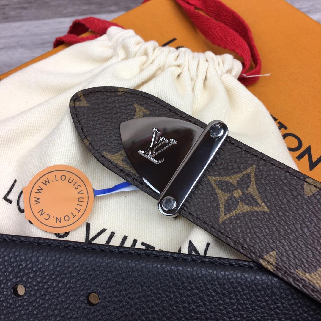 Louis Vuitton LV Trunk 35mm Reversible Belt - DopestKickz