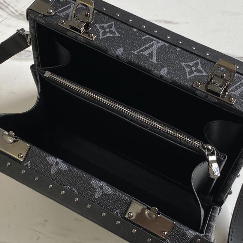 Louis Vuitton Clutch Box   M20251 - DopestKickz
