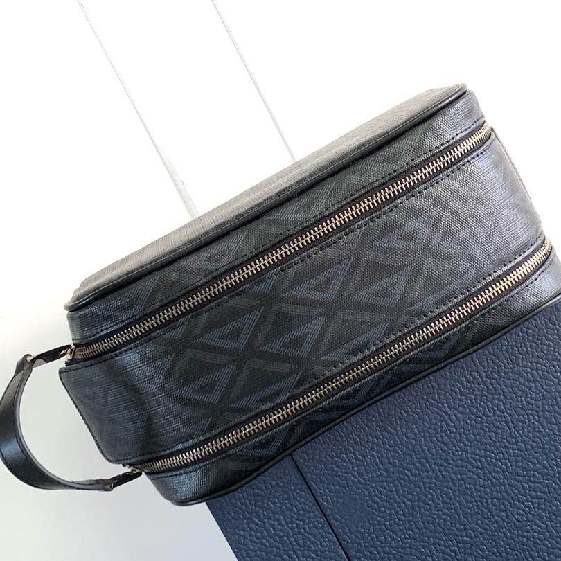 Dior Toiletry Bag - DopestKickz