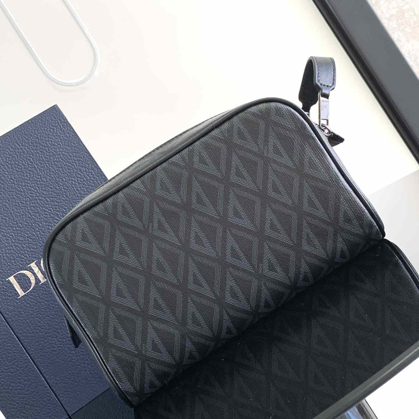 Dior Toiletry Bag - DopestKickz