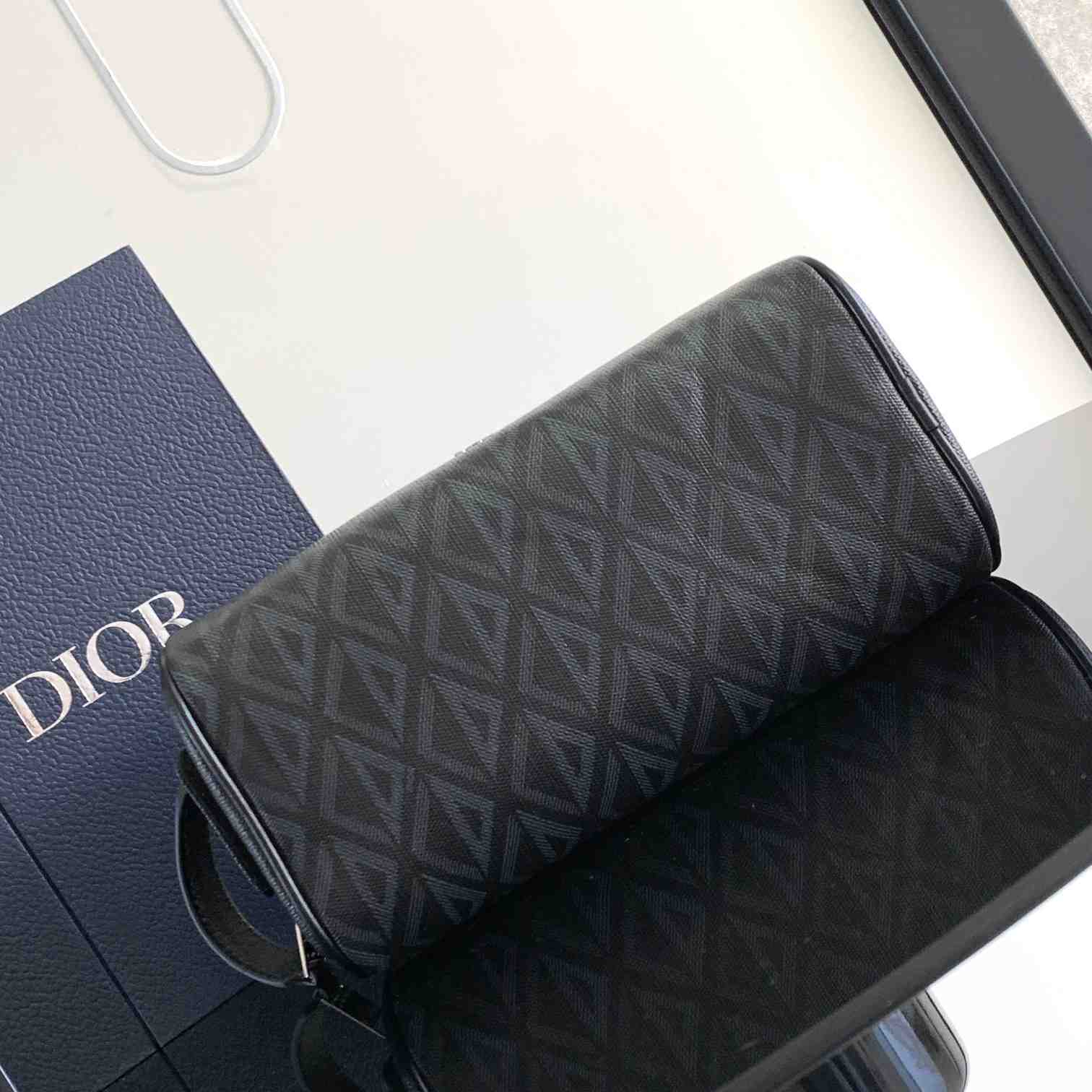 Dior Toiletry Bag - DopestKickz