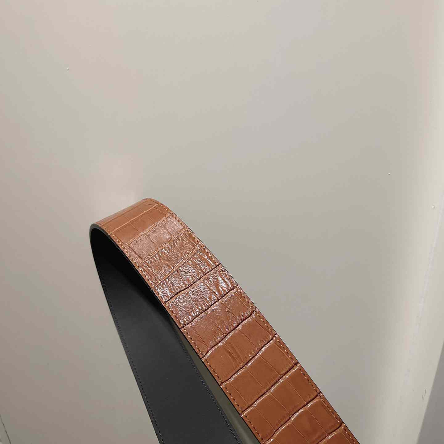 Louis Vuitton LV Pyramide 40mm Belt   - DopestKickz